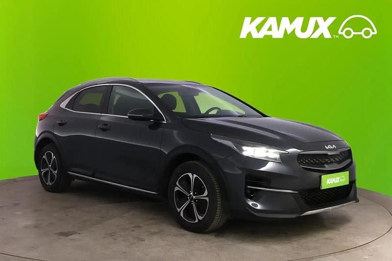 Hopea / harmaa Käytetty 2022 Kia XCeed EX Katumaasturi | 15 880 € (Perustarjous) - Kuva 1/4