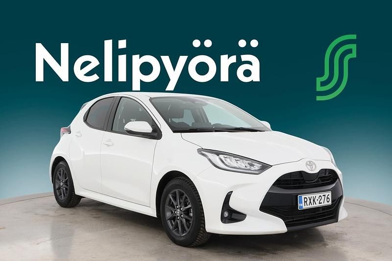 Käytetty Toyota Yaris Hybrid Plus 116 HP (85 kW) 2025 Valkoinen Viistoperä