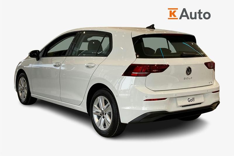 Uusi VW Golf VIII Comfortline 114 HP (83 kW) 2026 Valkoinen Viistoperä