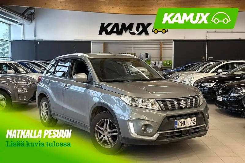 Käytetty Suzuki Vitara GL 111 HP (81 kW) 2020 Hopea / harmaa Katumaasturi