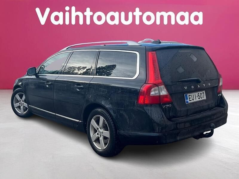 Käytetty Volvo V70 Business Edition 114 HP (83 kW) 2011 Farmari