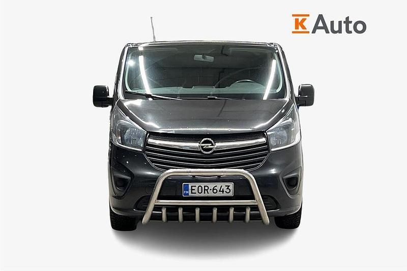 Käytetty Opel Vivaro 125 HP (91 kW) 2017 Musta Tila-auto