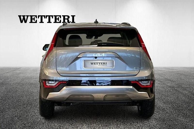 Käytetty Kia Niro EX 141 HP (103 kW) 2025 Harmaa Katumaasturi