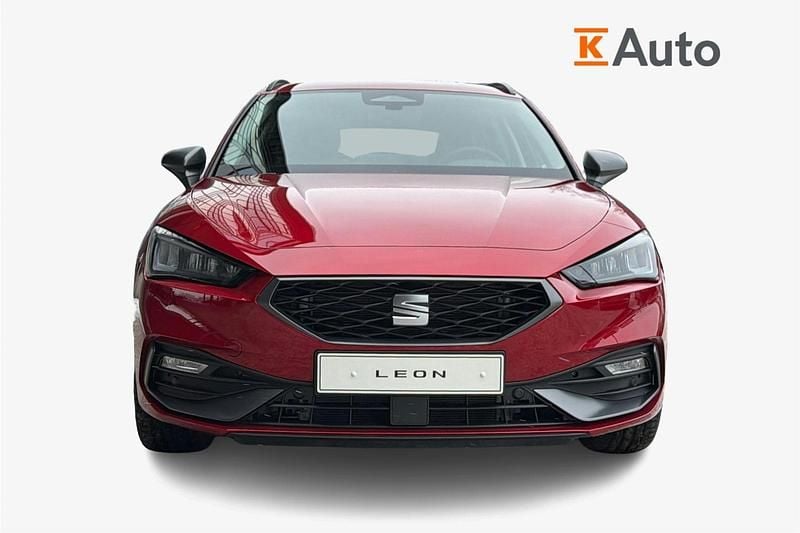 Uusi Seat Leon FR 201 HP (147 kW) 2026 Met. punainen Farmari