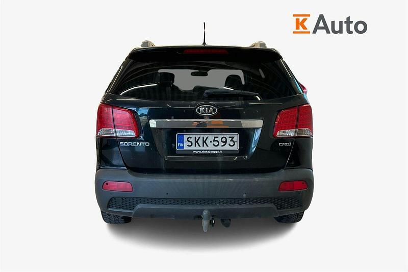 Käytetty Kia Sorento EX 197 HP (144 kW) 2010 Musta Katumaasturi