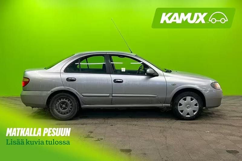 Käytetty Nissan Almera 98 HP (72 kW) 2007 Hopea / harmaa Sedan