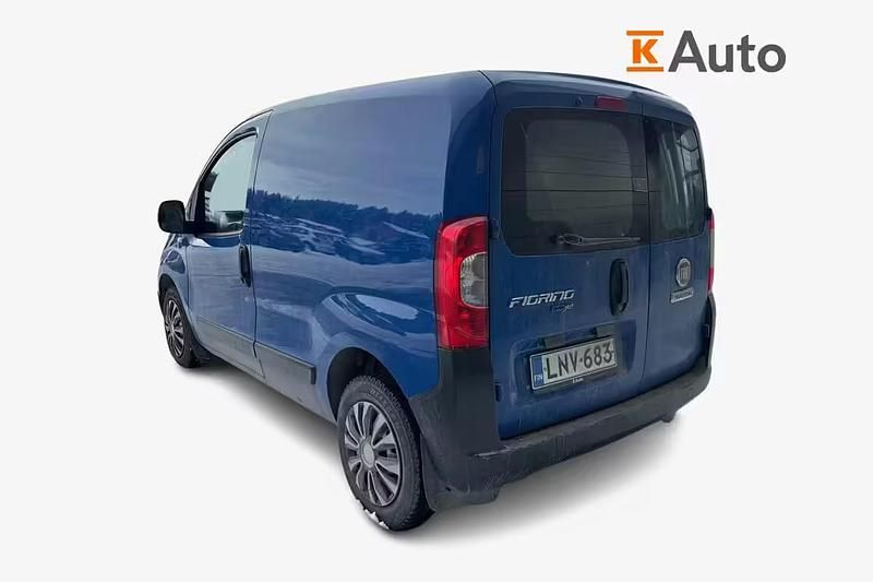 Käytetty Fiat Fiorino 80 HP (58 kW) 2017 Sininen Tila-auto