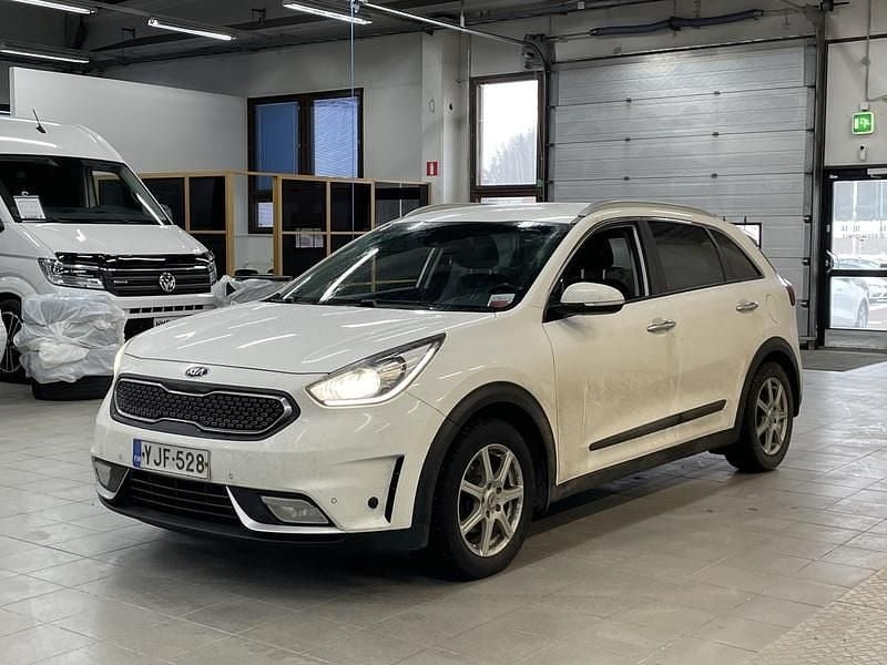 Käytetty Kia Niro EX 105 HP (77 kW) 2017 Katumaasturi