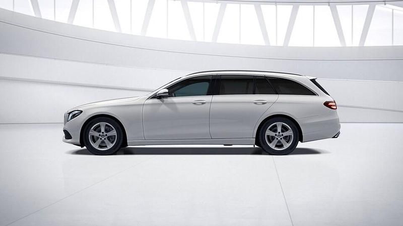 Käytetty Mercedes E220 Business 194 HP (142 kW) 2018 Farmari