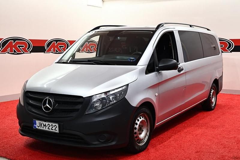Käytetty Mercedes Vito 163 HP (119 kW) 2015 Hopea Van