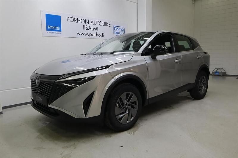 Uusi 2025 Nissan Qashqai Acenta Katumaasturi | 37 443 € (Perustarjous) - Kuva 1/4