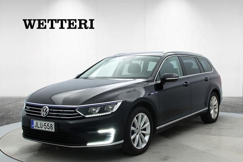 Käytetty 2016 VW Passat GTE Farmari | 11 290 € (Hyvä tarjous) - Kuva 1/4