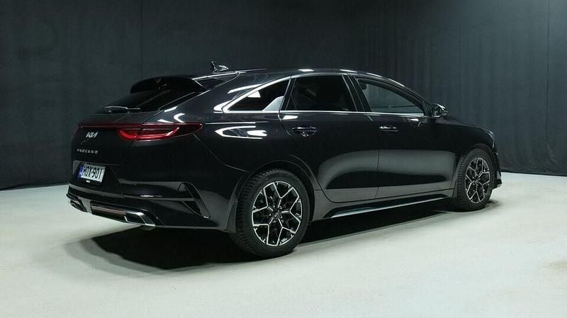 Käytetty Kia ProCeed GT-Line 159 HP (116 kW) 2023 Musta Farmari