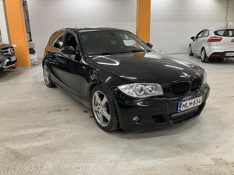 Käytetty BMW 130 M Sport 265 HP (194 kW) 2006 Viistoperä