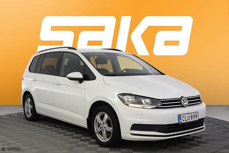Käytetty 2016 VW Touran Comfortline Tila-auto | 18 990 € (Perustarjous) - Kuva 1/3