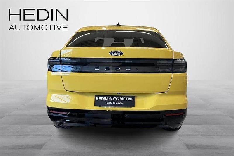 Käytetty Ford Capri Extended Range 210 kW (286 HP) 2025 Keltainen Katumaasturi