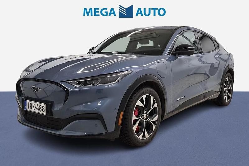 Käytetty Ford Mustang Mach-E Premium 197 kW (268 HP) 2023 Sininen Katumaasturi