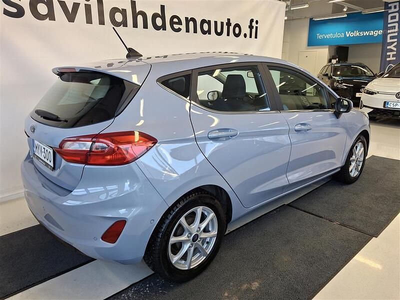Käytetty Ford Fiesta Trend 94 HP (69 kW) 2021 Sininen Viistoperä