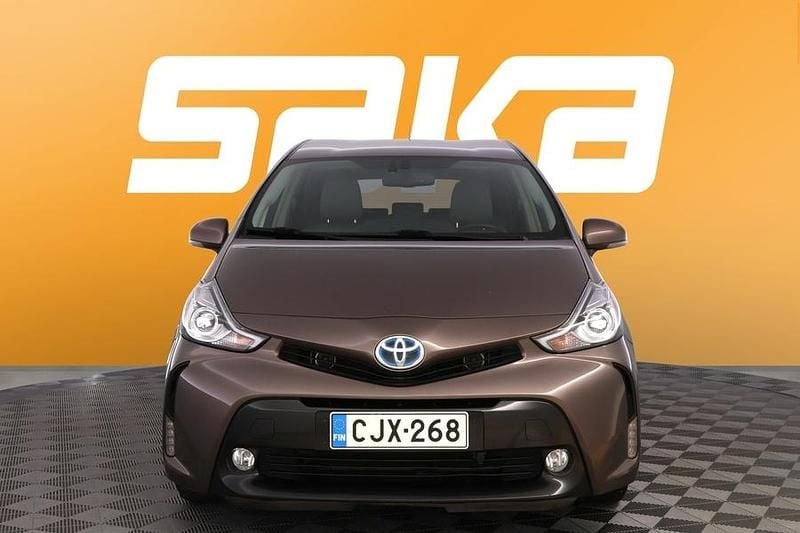 Käytetty Toyota Prius+ Active 99 HP (72 kW) 2015 Tila-auto