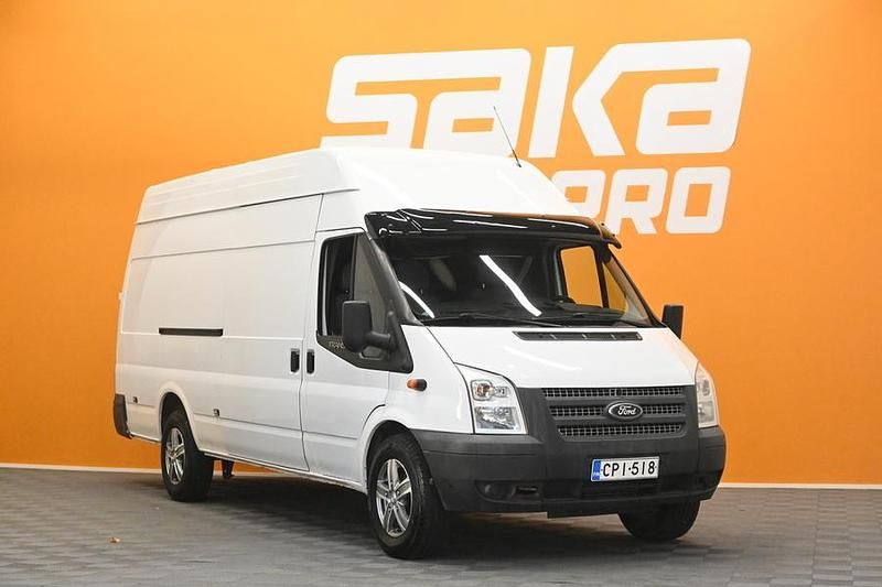 Käytetty Ford Transit 155 HP (114 kW) 2013 Van