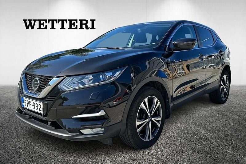 Musta Käytetty 2020 Nissan Qashqai N-Connecta Katumaasturi | 17 990 € (Perustarjous) - Kuva 1/4