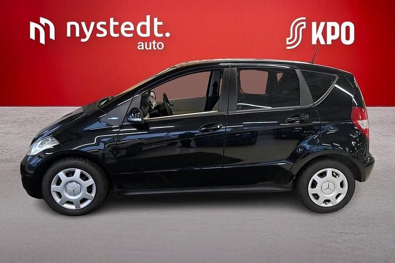 Käytetty Mercedes A150 Business 95 HP (69 kW) 2009 Musta Tila-auto