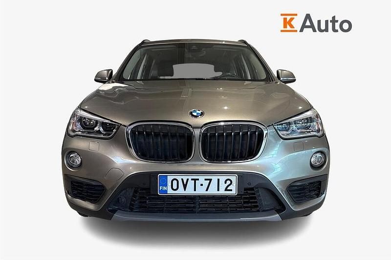 Käytetty BMW X1 136 HP (100 kW) 2017 Katumaasturi
