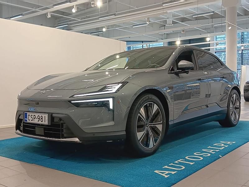 Uusi Polestar 4 Long Range Single Motor 22 kW (30 HP) 2026 Katumaasturi