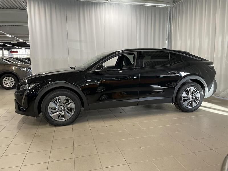 Käytetty Peugeot 408 Allure 136 HP (100 kW) 2024 Musta Sedan
