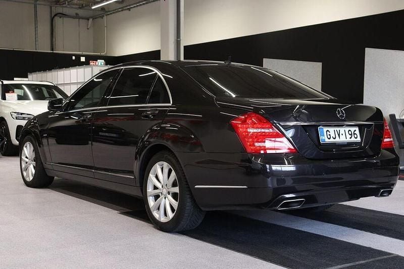 Käytetty Mercedes S350 Business 258 HP (189 kW) 2011 Sedan