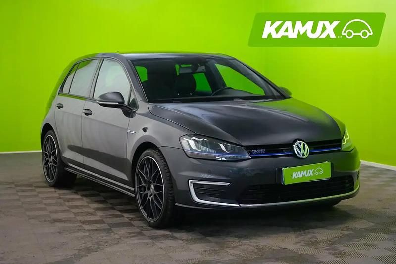 Käytetty VW Golf VII 150 HP (110 kW) 2015 Hopea / harmaa Farmari