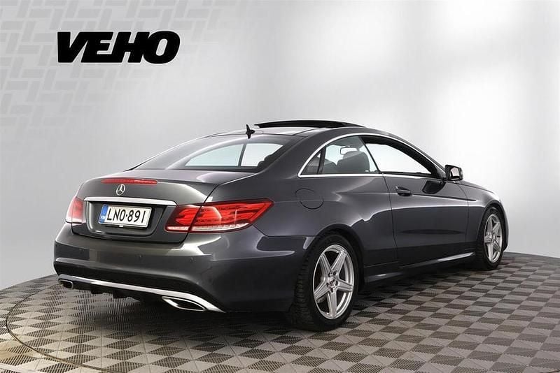 Käytetty Mercedes E200 AMG line 184 HP (135 kW) 2014 Harmaa Coupe - kaksiovinen