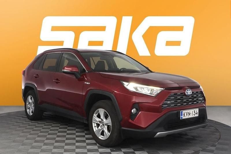 Käytetty 2019 Toyota RAV4 Hybrid Active Katumaasturi | 29 390 € (Hyvä tarjous) - Kuva 1/3