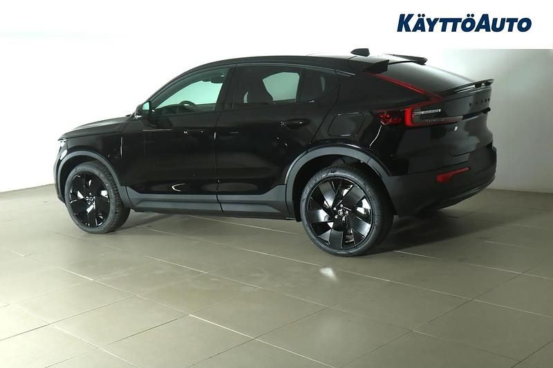Käytetty Volvo EC40 Performance 325 kW (442 HP) 2026 Onyx black met Katumaasturi