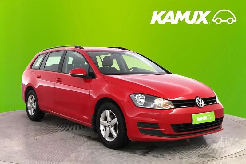 Käytetty VW Golf VII Comfortline 105 HP (77 kW) 2014 Punainen Farmari