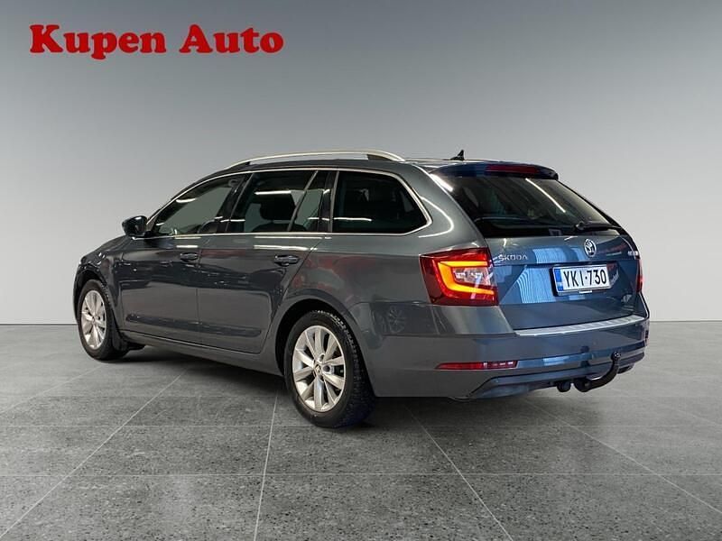 Käytetty Skoda Octavia Business Line 150 HP (110 kW) 2020 Farmari