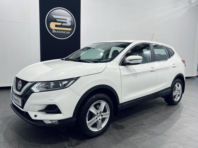 Valkoinen Käytetty 2020 Nissan Qashqai Acenta Katumaasturi | 16 900 € (Perustarjous) - Kuva 1/4