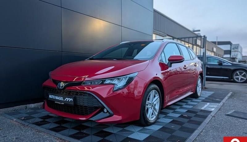 Käytetty Toyota Corolla Business Edition 184 HP (135 kW) 2022 Farmari