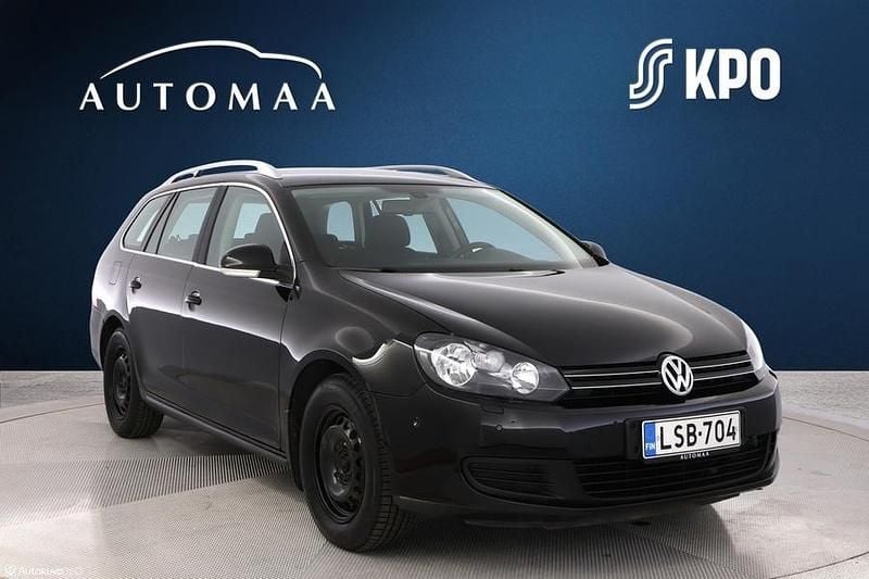Käytetty VW Golf VII Comfortline 122 HP (89 kW) 2013 Musta Farmari