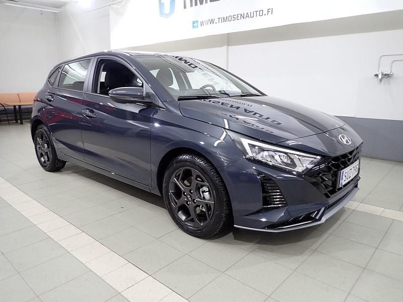 Star dust metal Käytetty 2018 Hyundai i20 Comfort Viistoperä | 24 960 € - Kuva 1/4