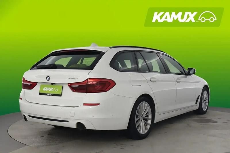 Käytetty BMW 520 Sport Line 184 HP (135 kW) 2019 Valkoinen Farmari