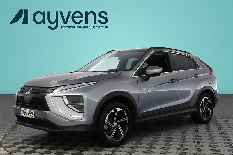 Käytetty Mitsubishi Eclipse Cross Inform 185 HP (136 kW) 2022 Harmaa Katumaasturi
