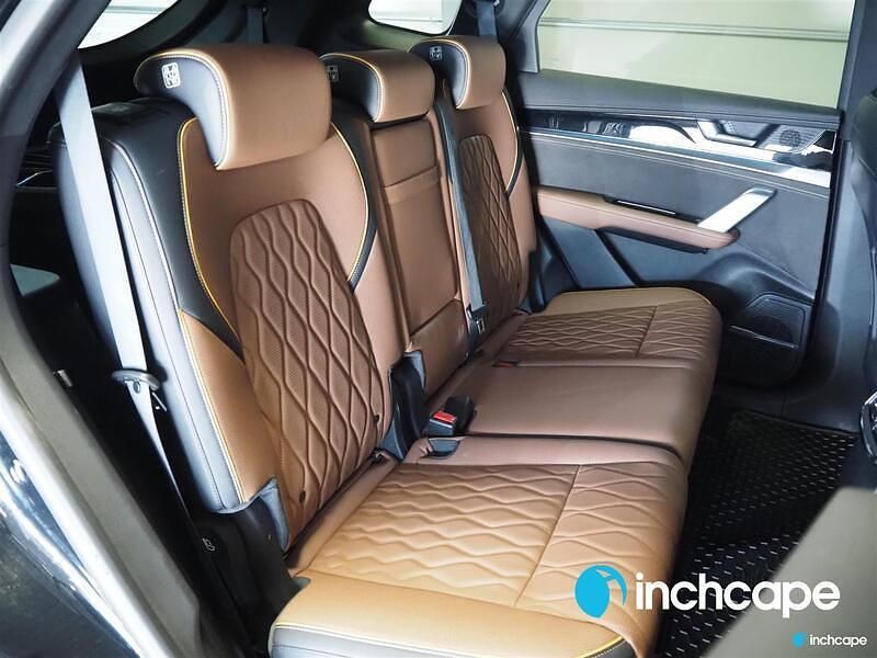 Käytetty BYD Tang 380 kW (517 HP) 2024 Katumaasturi