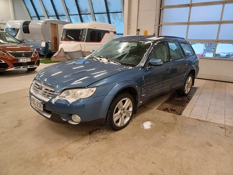 Sininen Käytetty 2007 Subaru Outback Farmari | 8 980 € - Kuva 1/3
