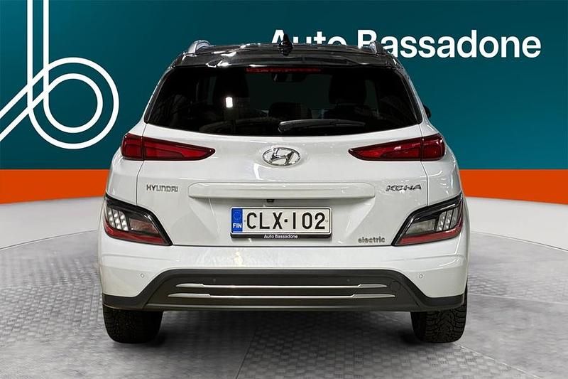 Käytetty Hyundai Kona Style 150 kW (204 HP) 2021 Katumaasturi
