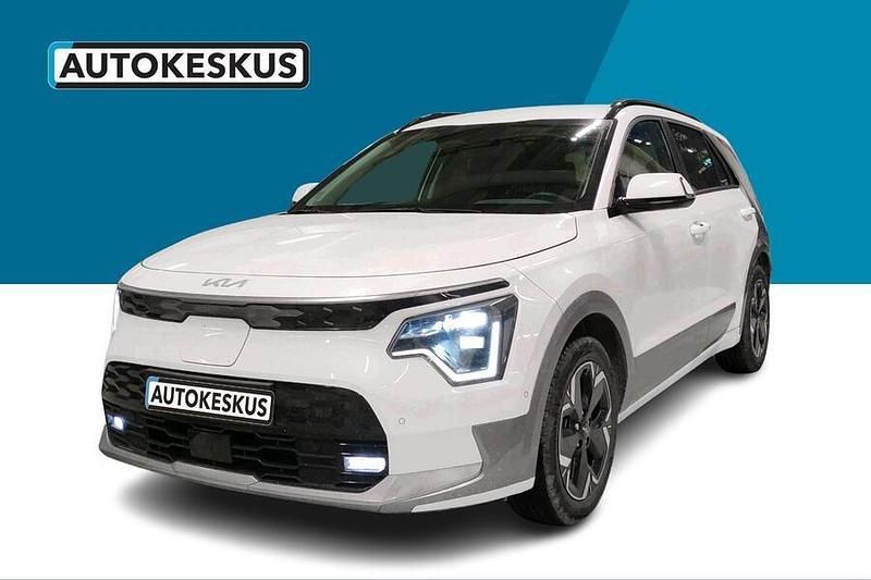 Käytetty 2022 Kia Niro Katumaasturi | 27 890 € - Kuva 1/2