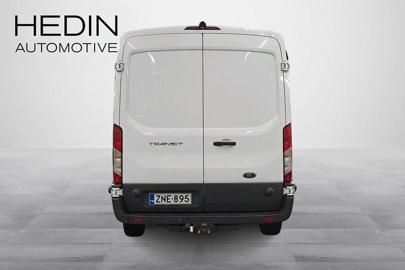 Käytetty Ford Transit Trend 131 HP (96 kW) 2017 Tila-auto