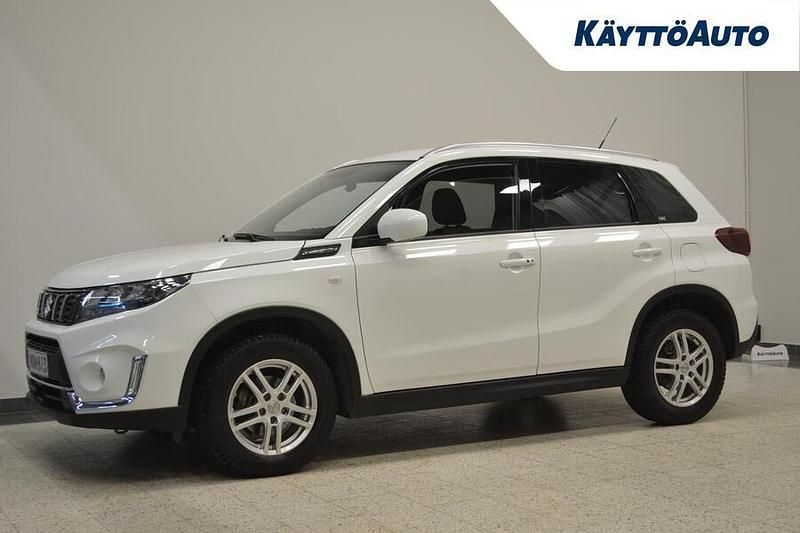 Käytetty Suzuki Vitara GL 116 HP (85 kW) 2023 Val Viistoperä