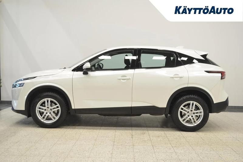 Käytetty Nissan Qashqai Acenta 158 HP (116 kW) 2024 Valkoinen Katumaasturi