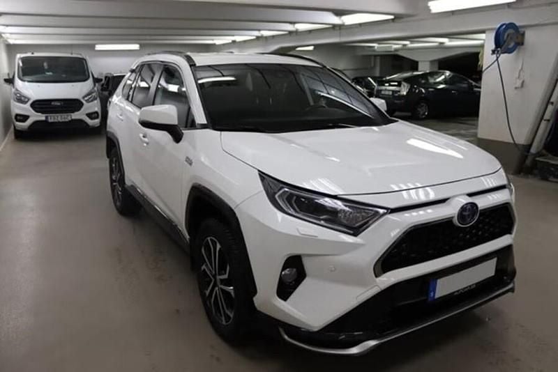 Käytetty 2021 Toyota RAV4 Hybrid Edition Katumaasturi | 28 800 € (Perustarjous) - Kuva 1/3